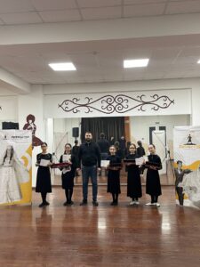 Подробнее о статье В г. Сунжа завершилась серия тренингов по ингушскому танцу в рамках социального проекта «Ритмы гор», который реализуется на грант от Росмолодежи.